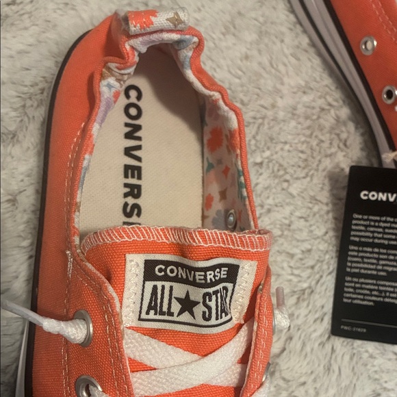 Converse Chuck Taylor All Star Vibrant Orange low top Sneakers - Picture 2 of 5